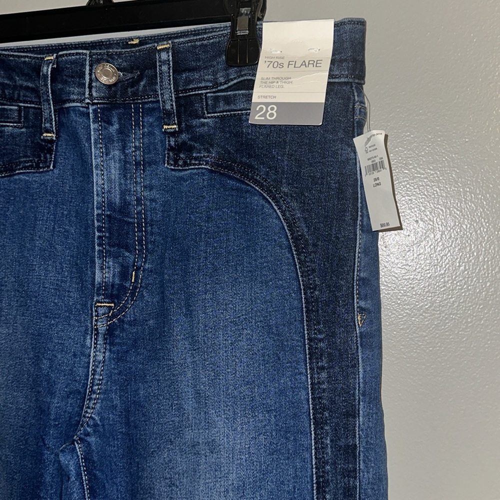 Gap Women’s High Rise '70s Flare Jeans - Picture 9 of 12